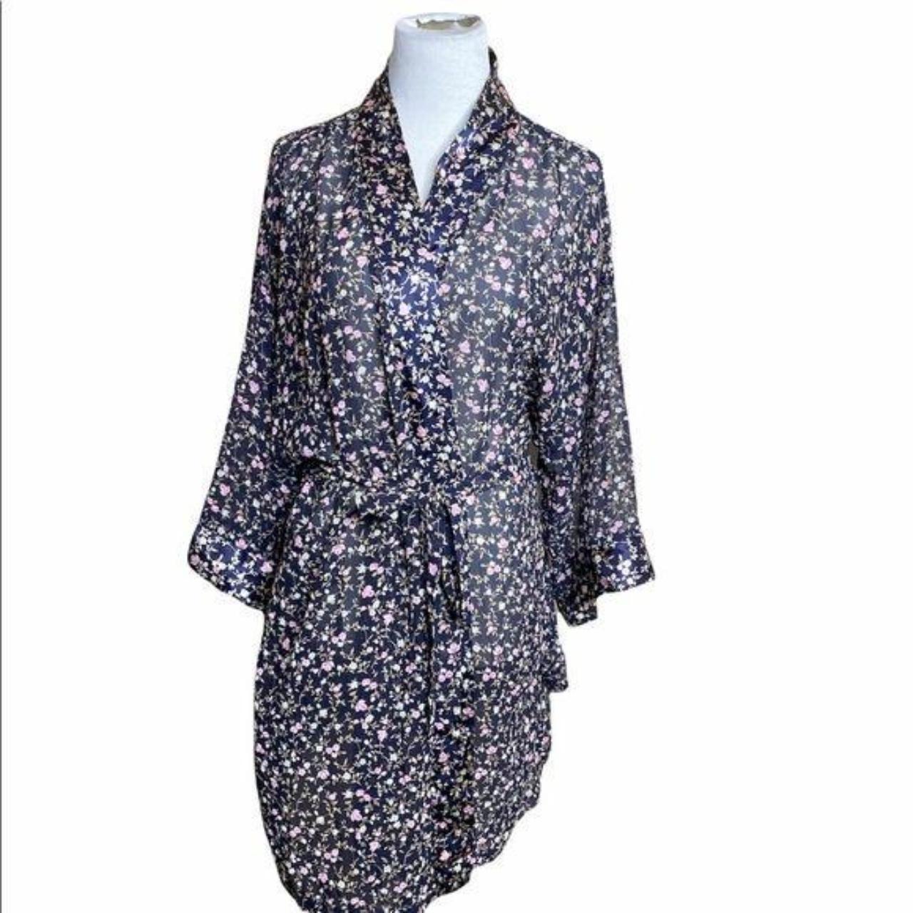 Kathryn Vintage Floral Satin Robe XL COLOR: Black... - Depop