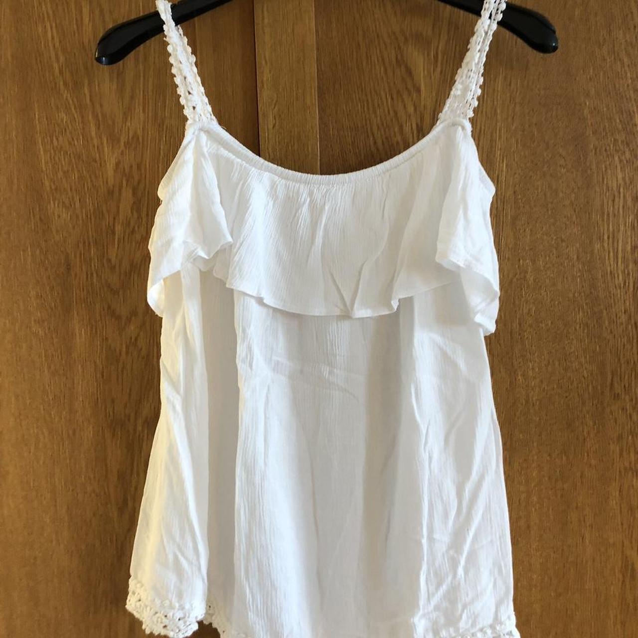 Primark Women's White Vest Depop