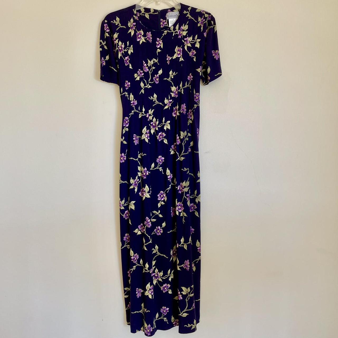 Purple dress with floral design - Depop