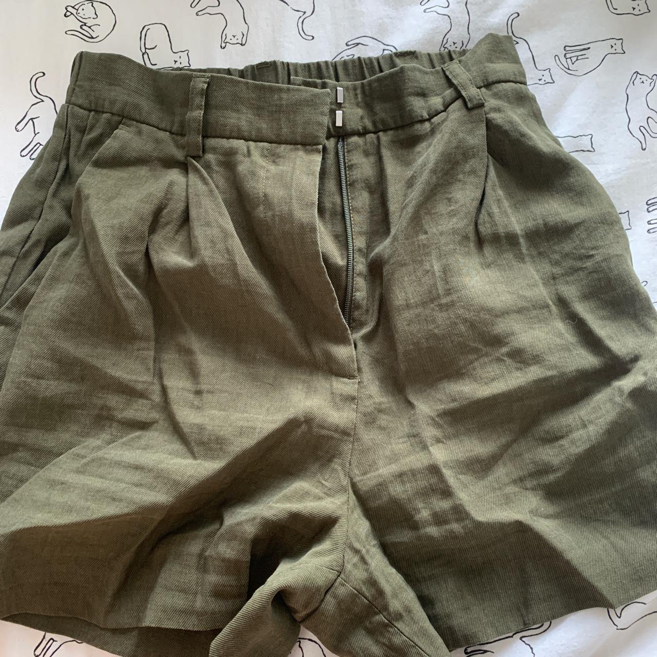 H and discount m khaki shorts