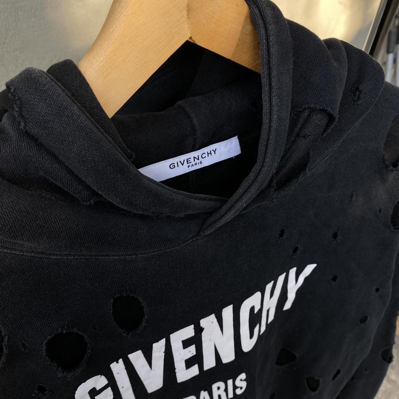 givenchy paris jumper