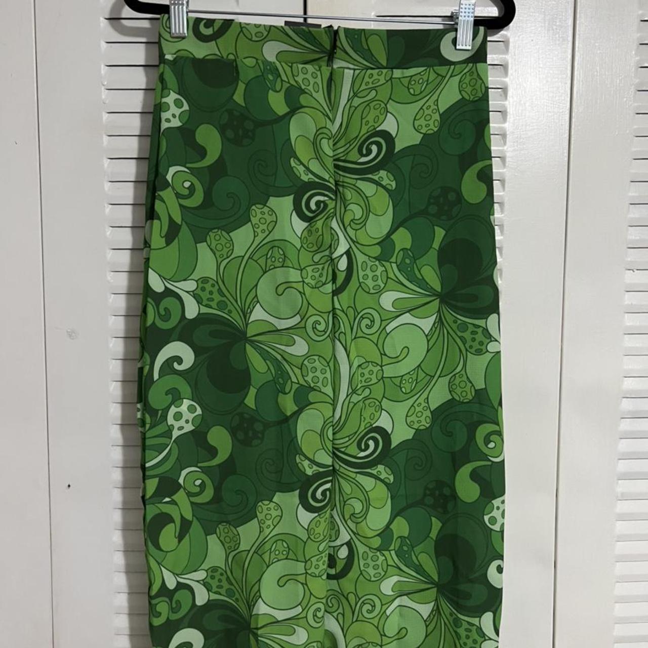 Product Image 2 - ISawItFirst Green Vintage Pattern Skirt