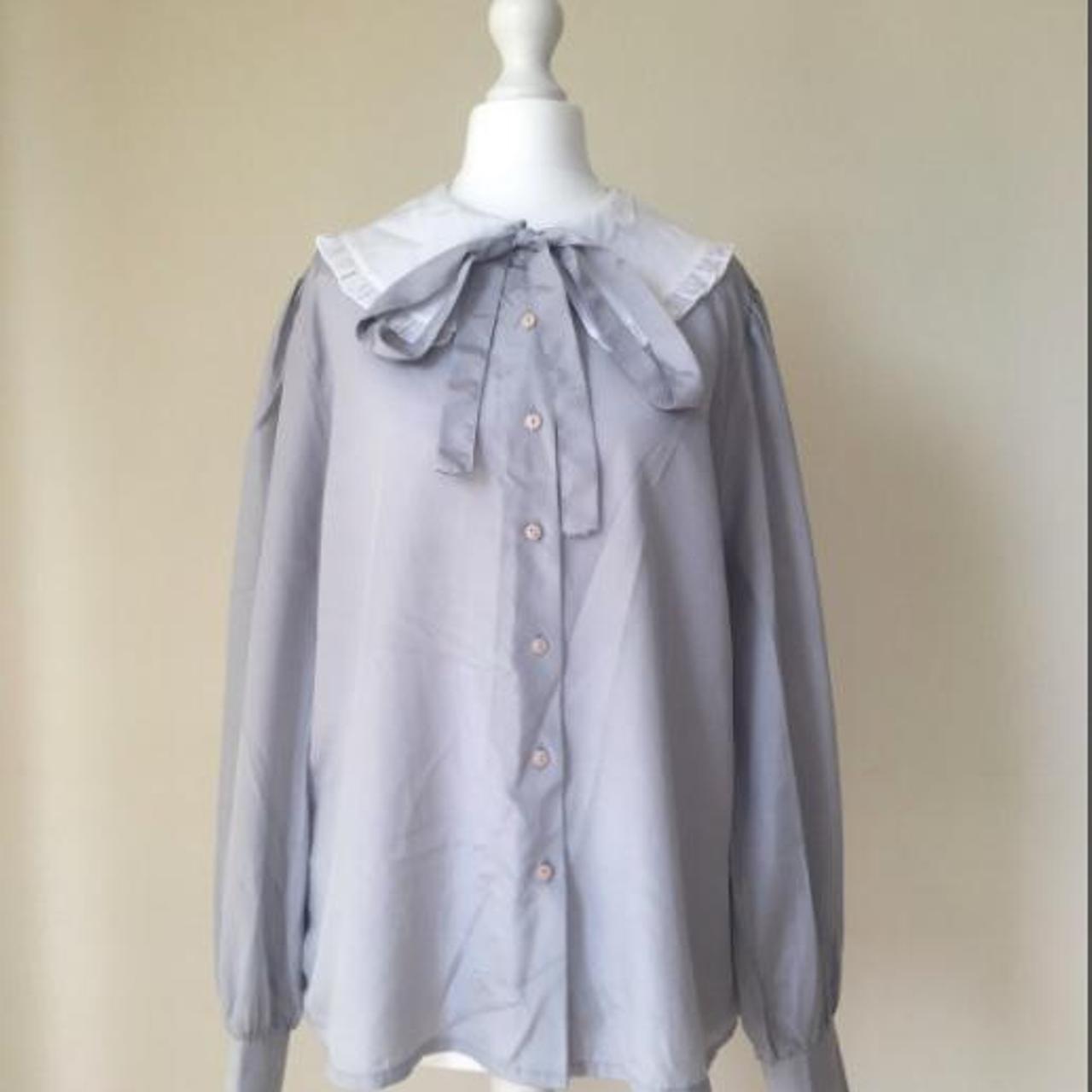 Women's Grey and White Blouse | Depop