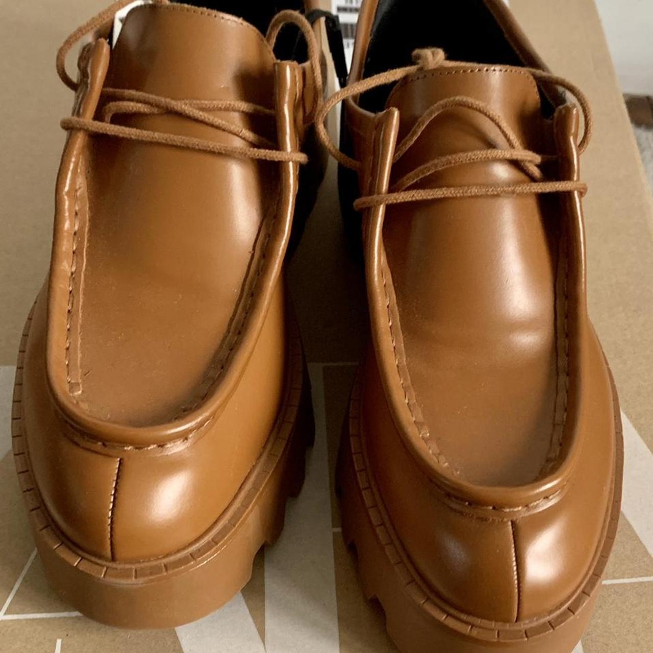 Zara Women's Brown Loafers Depop