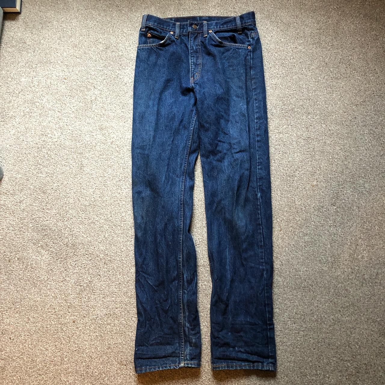 Dark blue 505 Levi’s jeans, worn but good condition,... - Depop