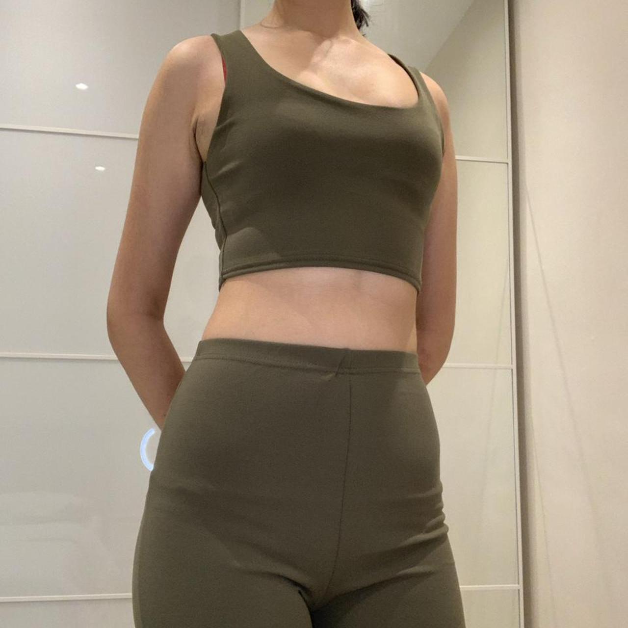item listed by priyapabz