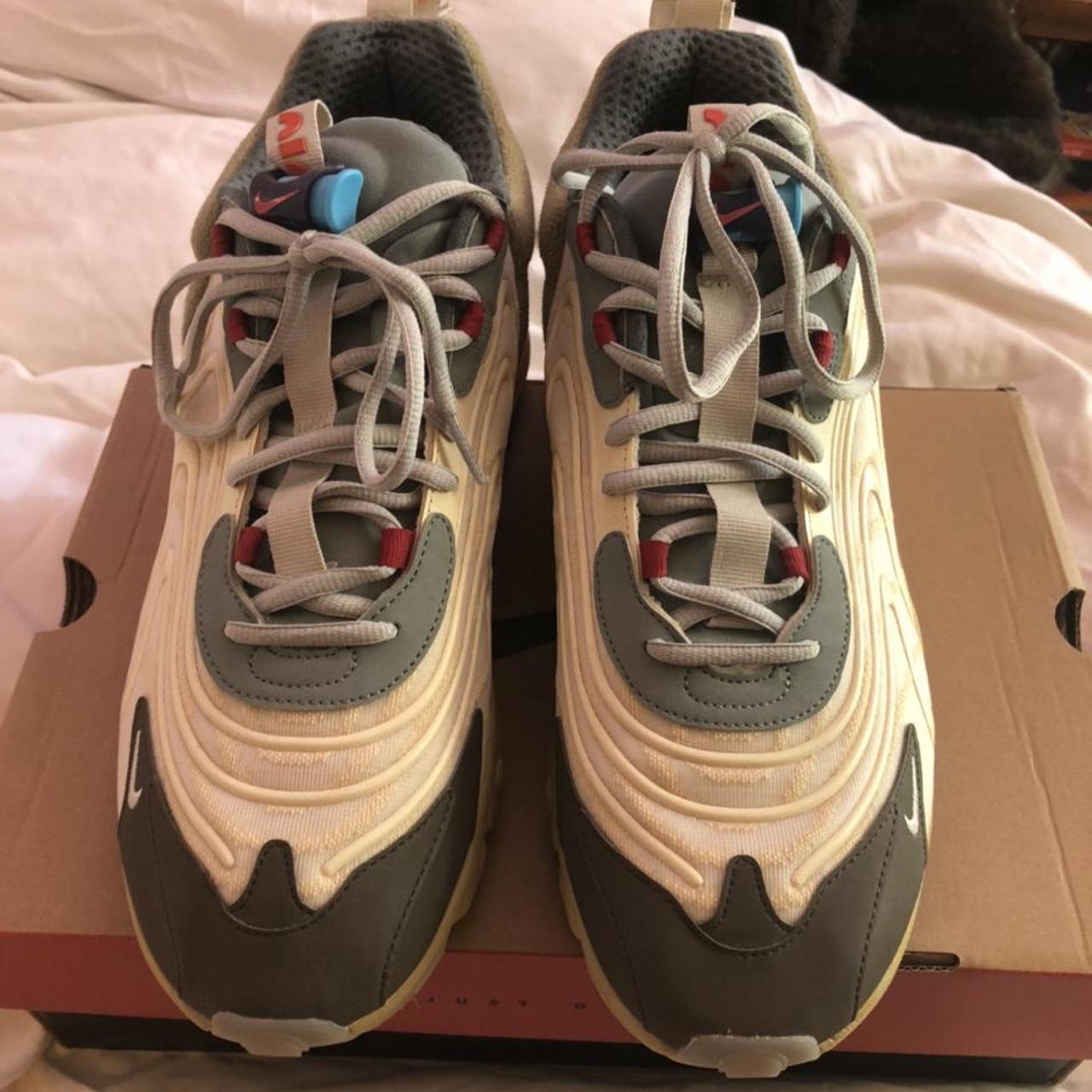 Travis Scott Men's Trainers (2)