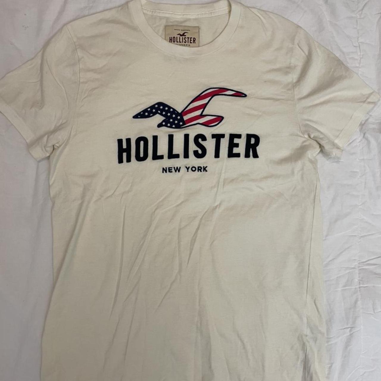 Hollister New York exclusive T shirt M Oversized... - Depop