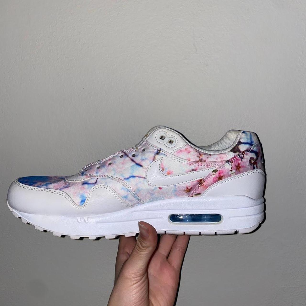 cherry blossom air max 97