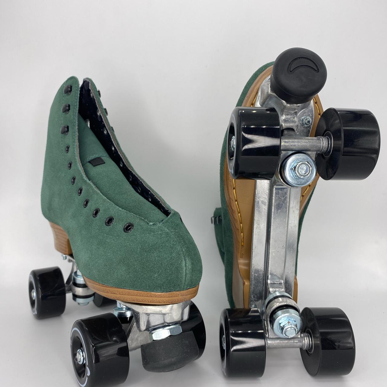 Emerald Moonlight Roller Skates Moon Boot 