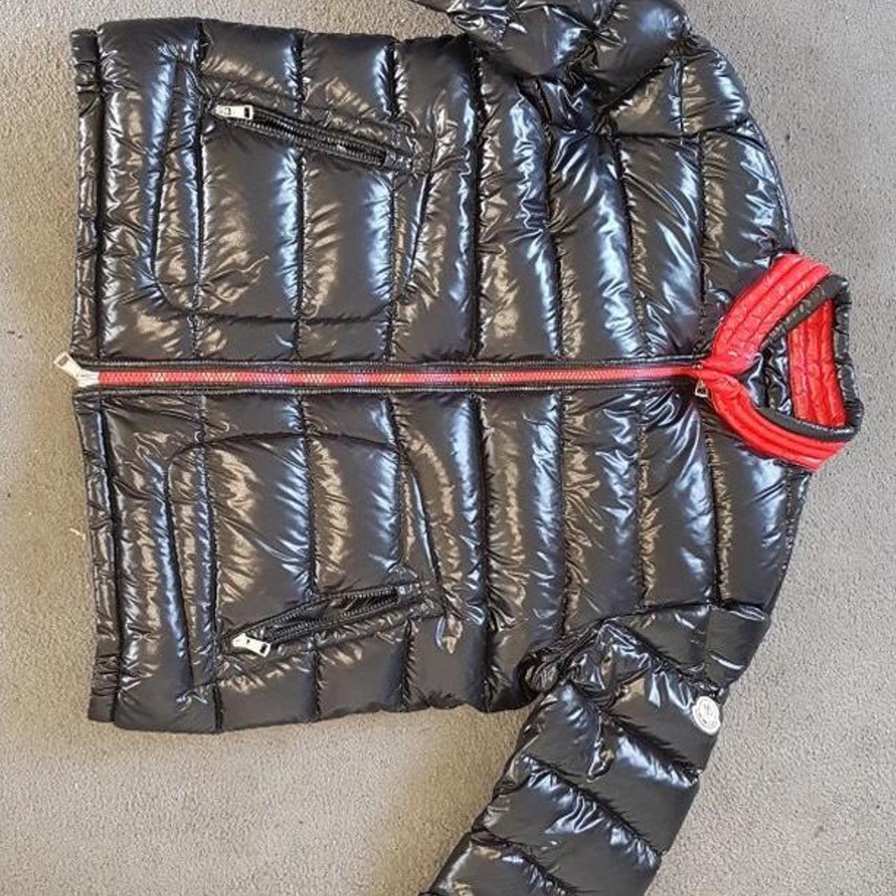 MONCLER AUBERT GIUBBOTTO JACKET Completely mint... - Depop