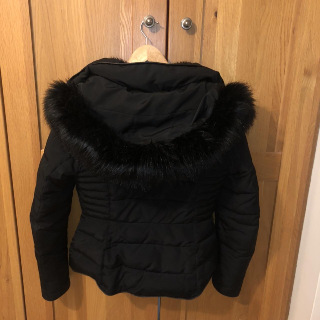 Zara Puffer jacket with Detachable fur hood size Small - Depop