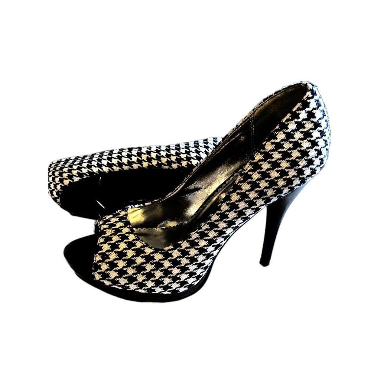 Product Image 3 - Rampage Women’s Houndstooth Heels, 
You