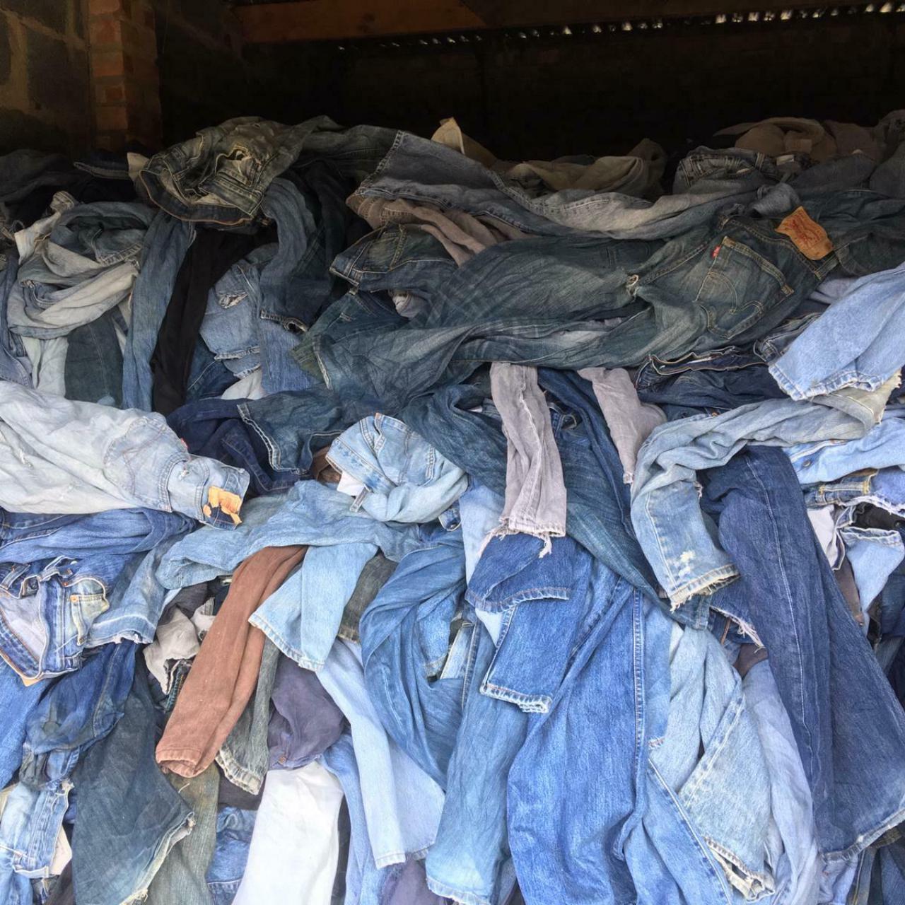 501 jeans wholesale