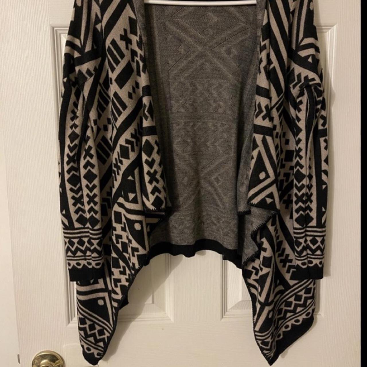 Product Image 2 - Love Chesley Tribal Print Cardigan

Pre