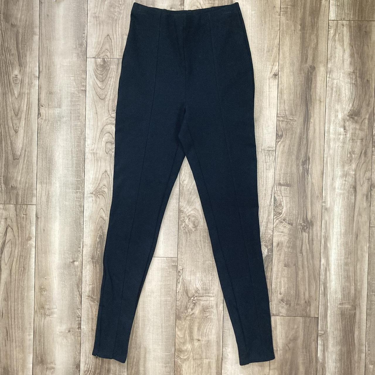 Express Women's Black Leggings Depop