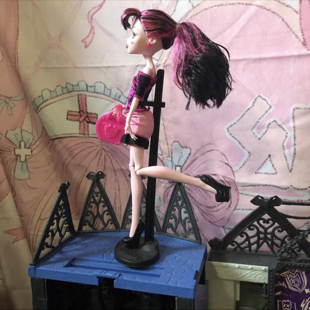Product Image 2 - Monster high doll Draculara scaris