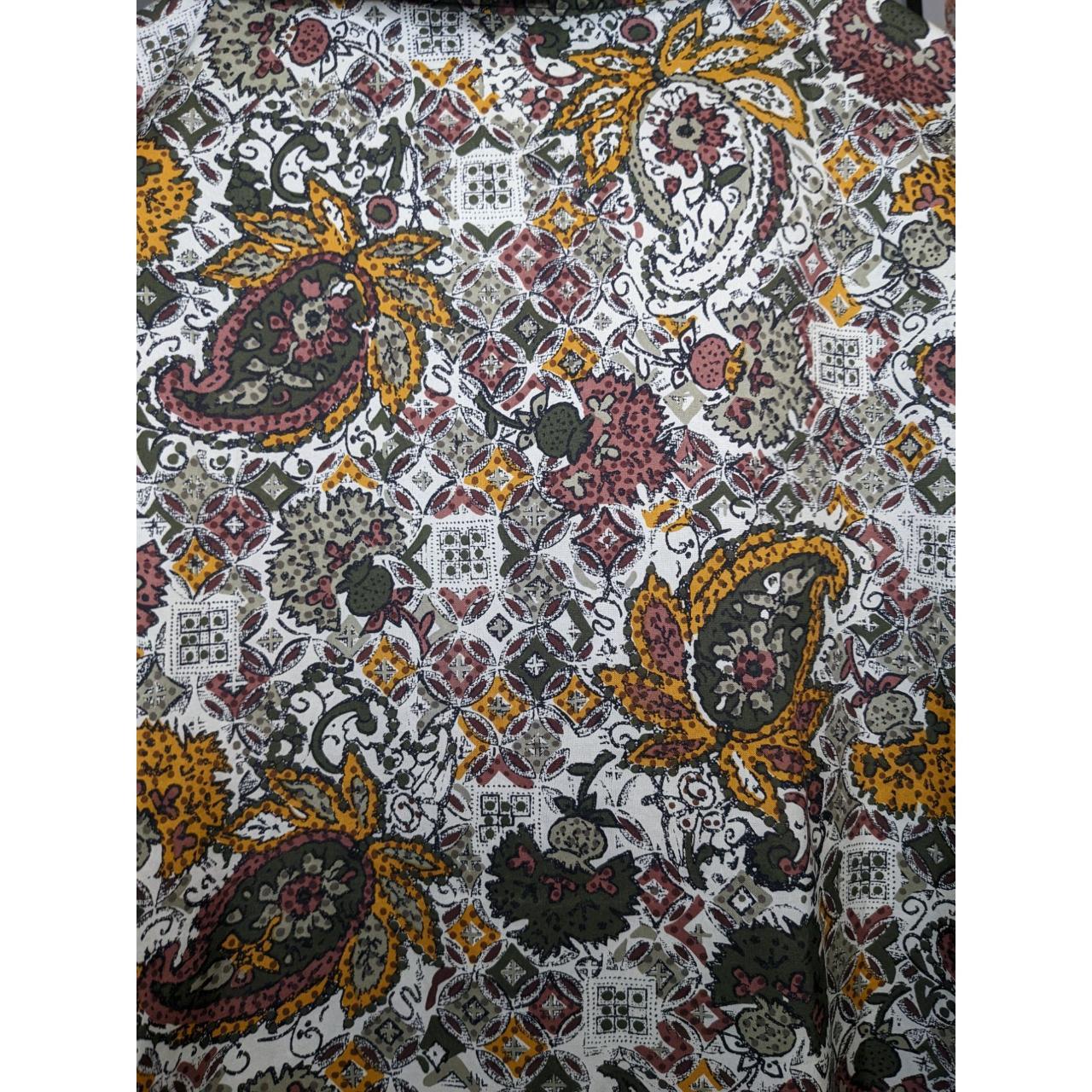 Product Image 3 - Vintage Notations Woman Neutral Paisley