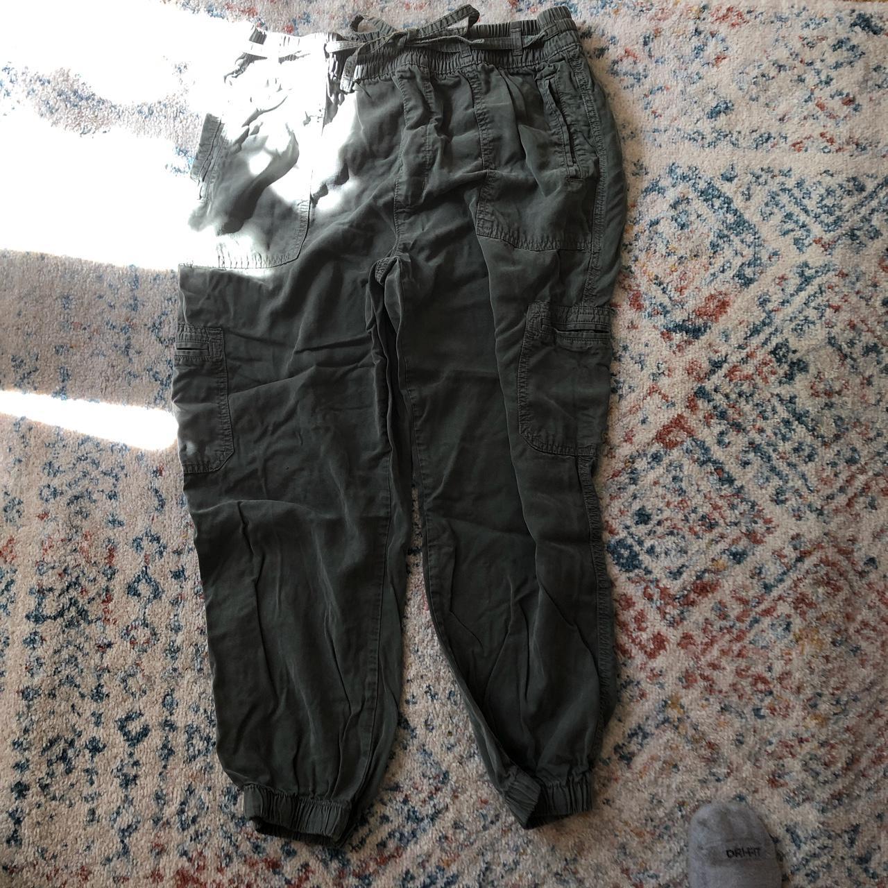 green cargo pants american eagle