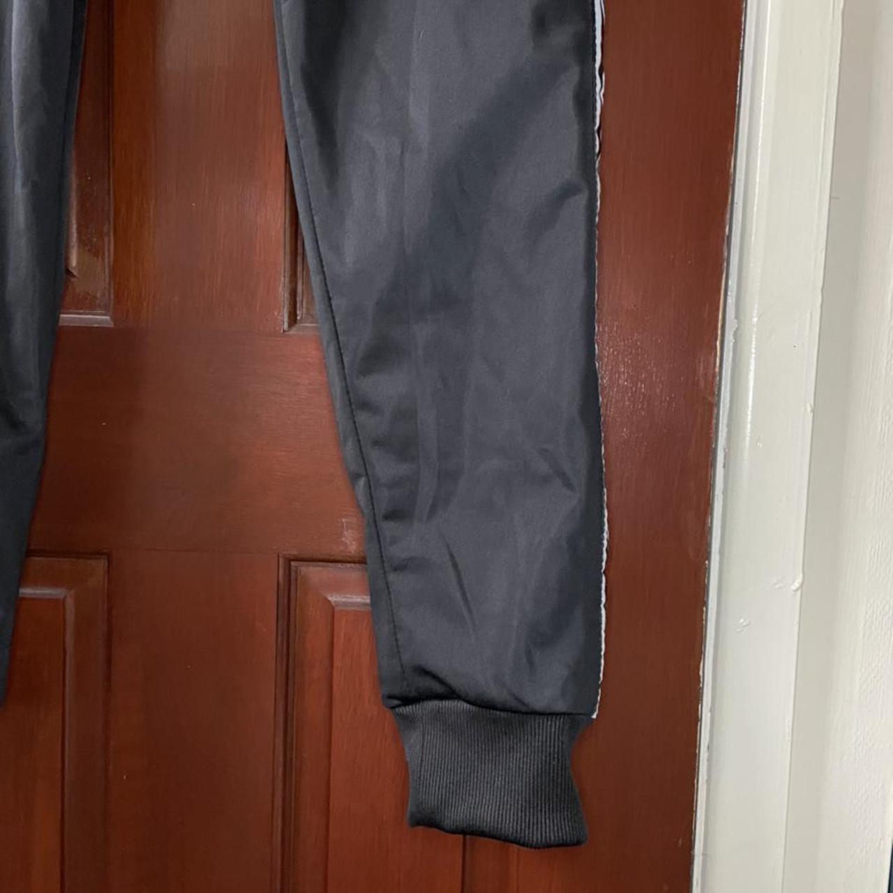 Umbro Women's Joggerstracksuits Depop