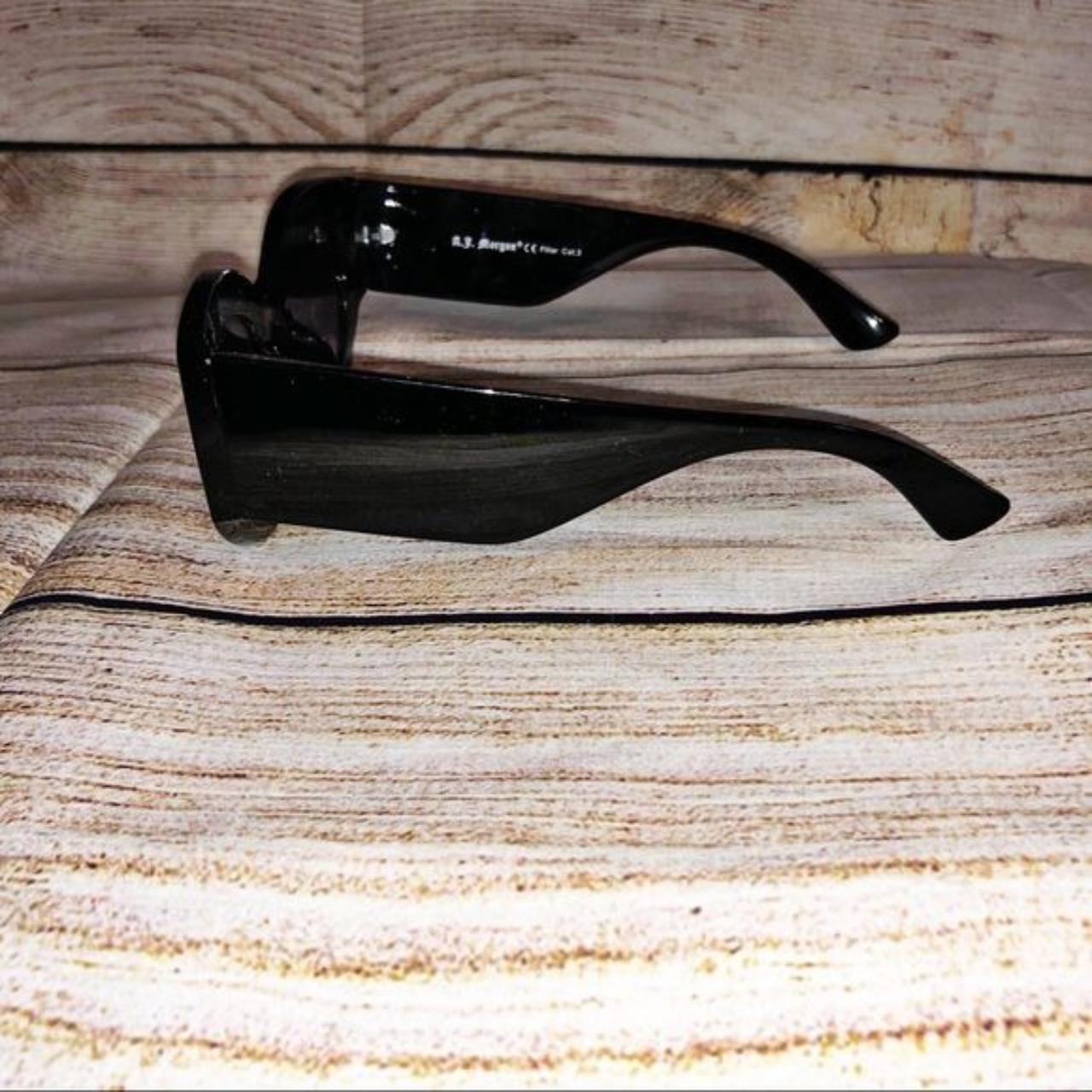 Product Image 2 - A.J. Morgan Black Flattery Sunglasses.
Black
