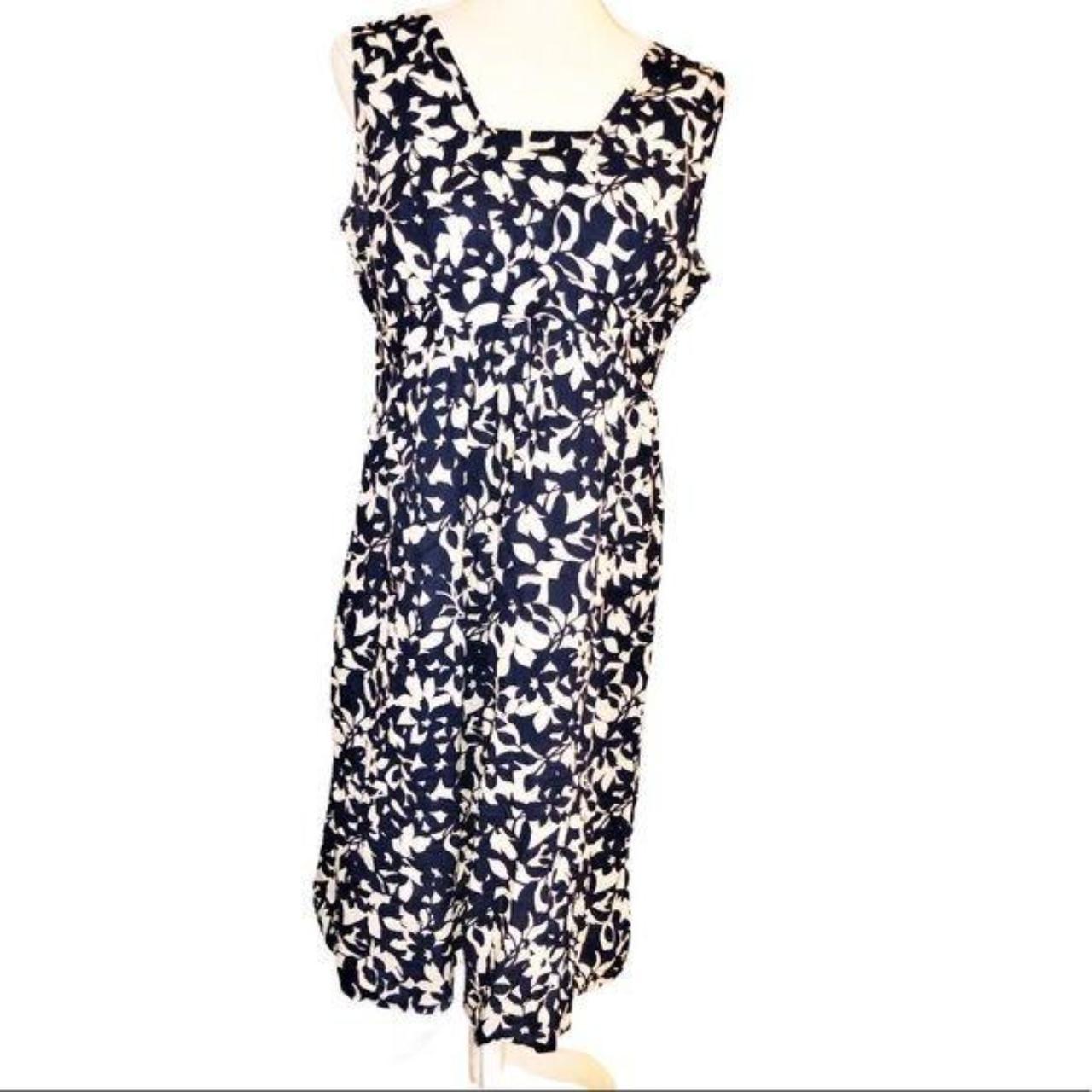 Product Image 1 - Motherhood Maternity Sleeveless Dress
Size L
Blue