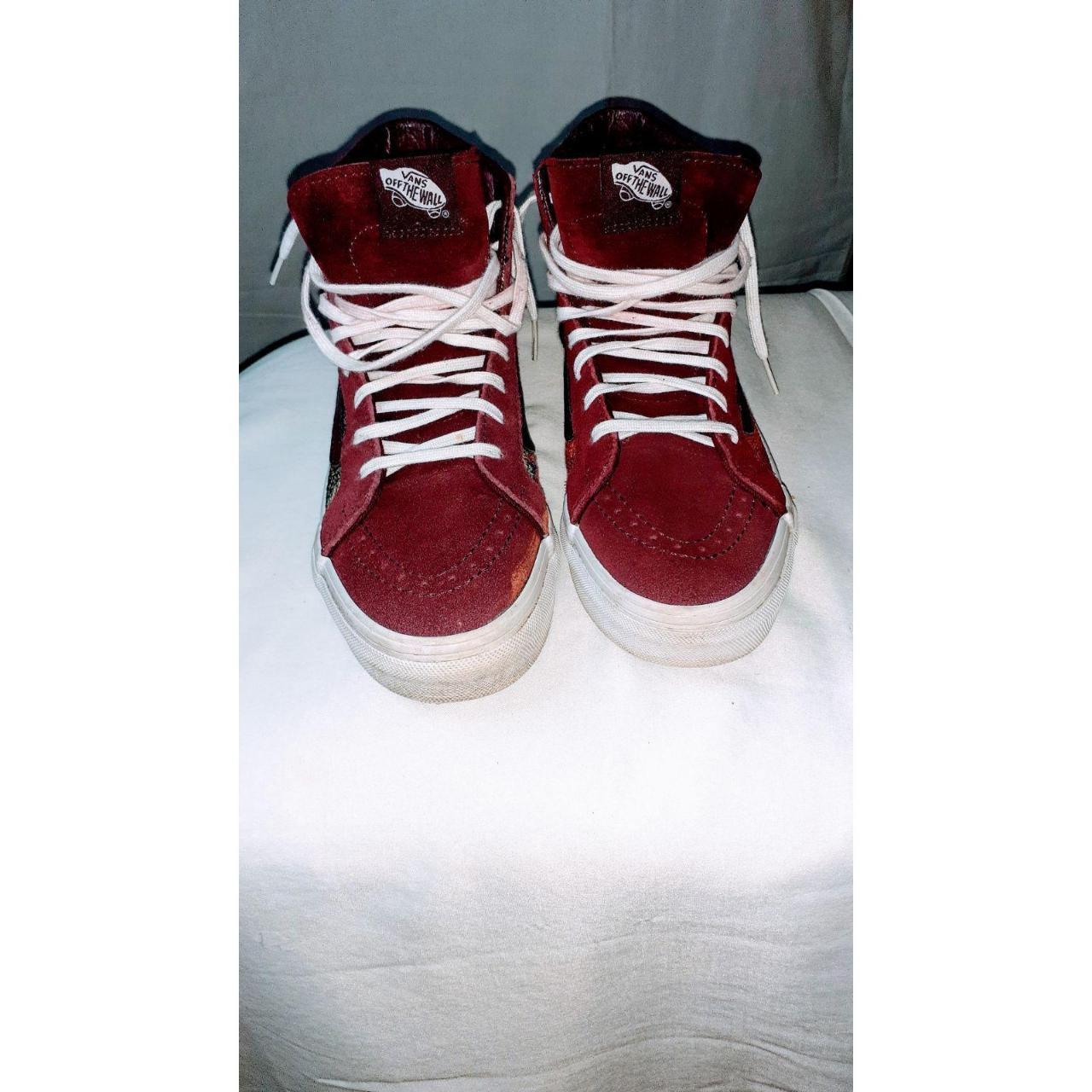 Vans high hotsell tops mens burgundy