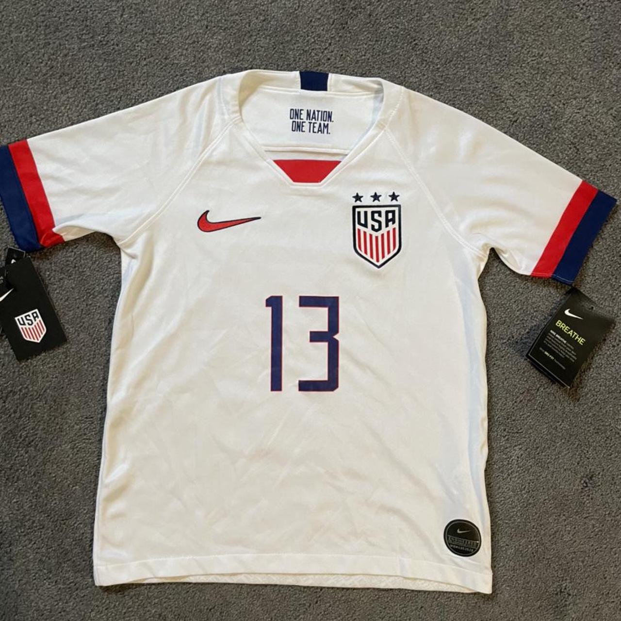Dead stock Nike Alex USA soccer kids jersey.... Depop