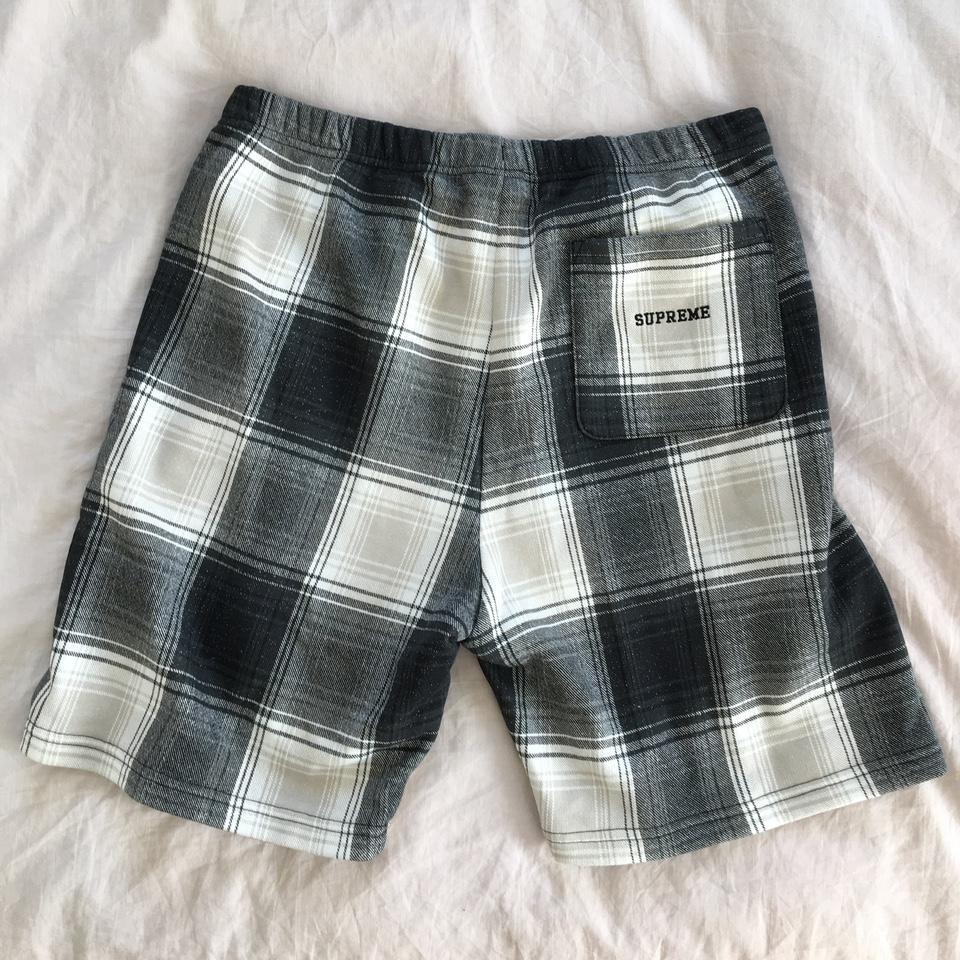 Supreme Nike plaid sweatshorts in black - Depop