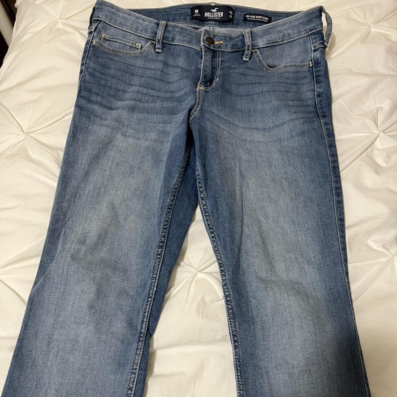 Hollister jeans Mid-rise super skinny Size... - Depop