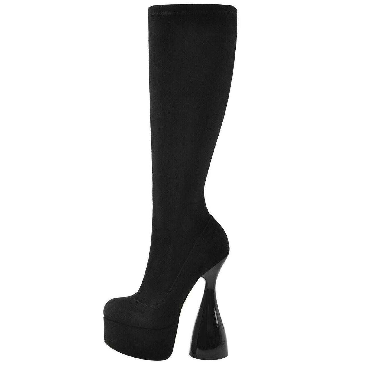 Knee high mega platform boots Only selling cause... Depop