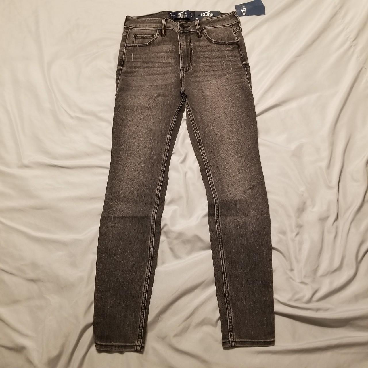 Hollister High-Rise Super Skinny Jeans, 3S,... - Depop