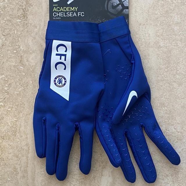 nike chelsea gloves