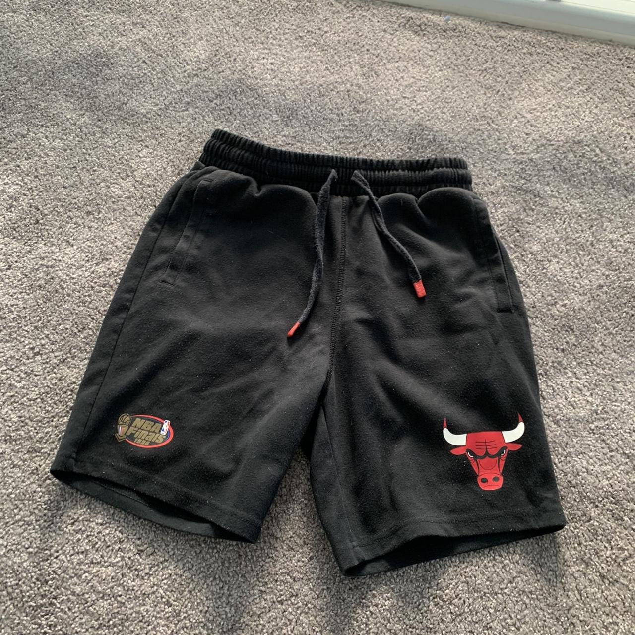 mitchell and ness green bulls shorts