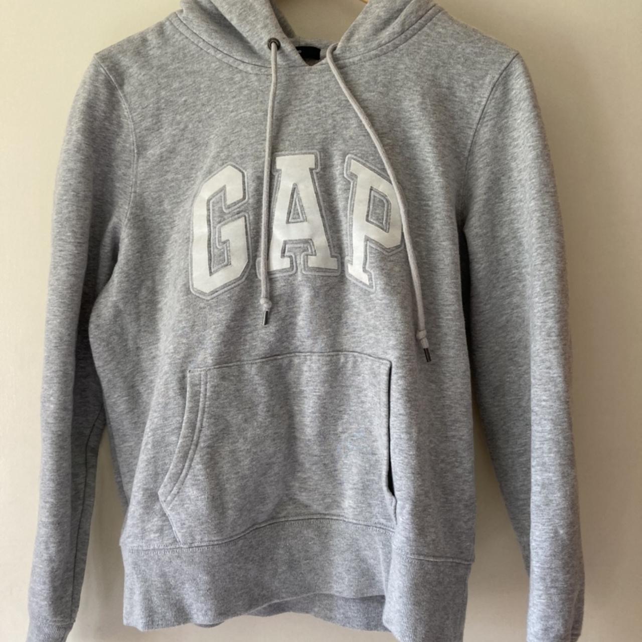 GREY GAP HOODIE medium 💿💿🤙🏻🤑🔥 - Depop