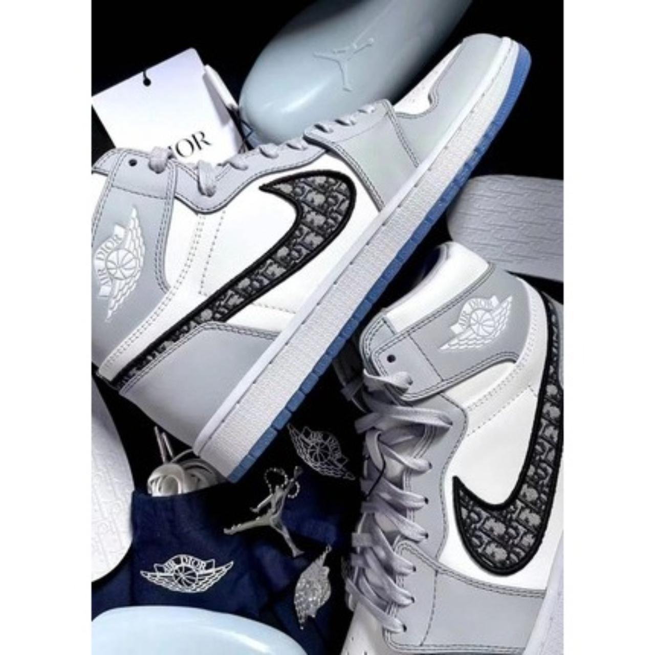 DIOR x Nike Air Jordan High OG, Size