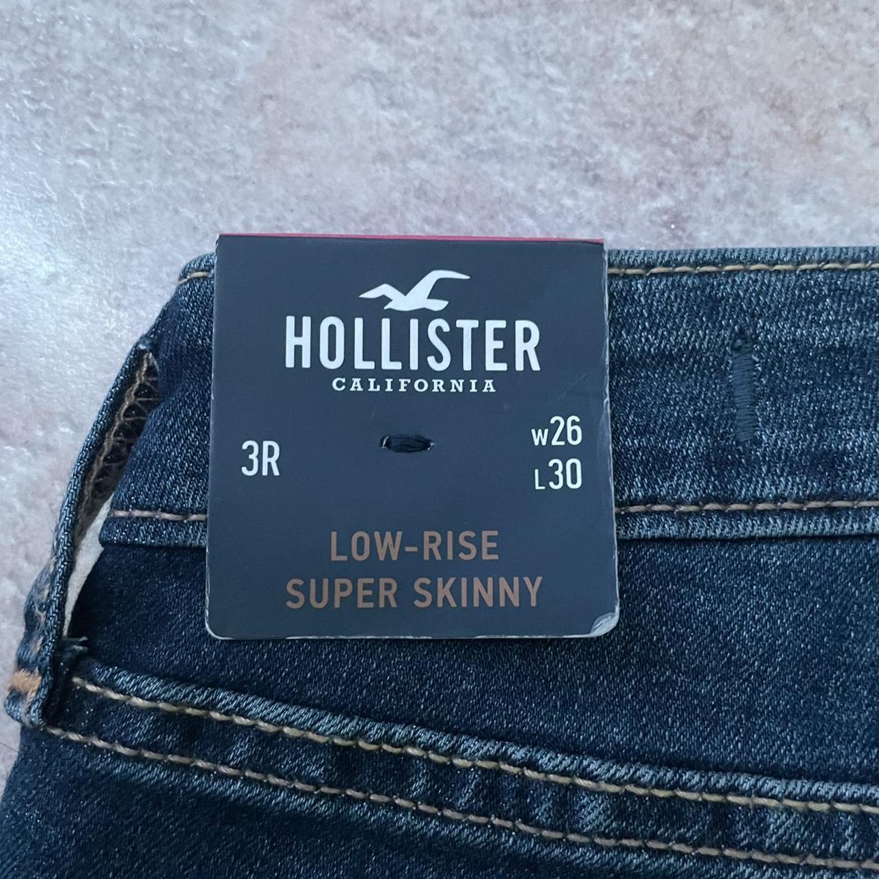 Hollister Low Waist Super-Skinny Jean