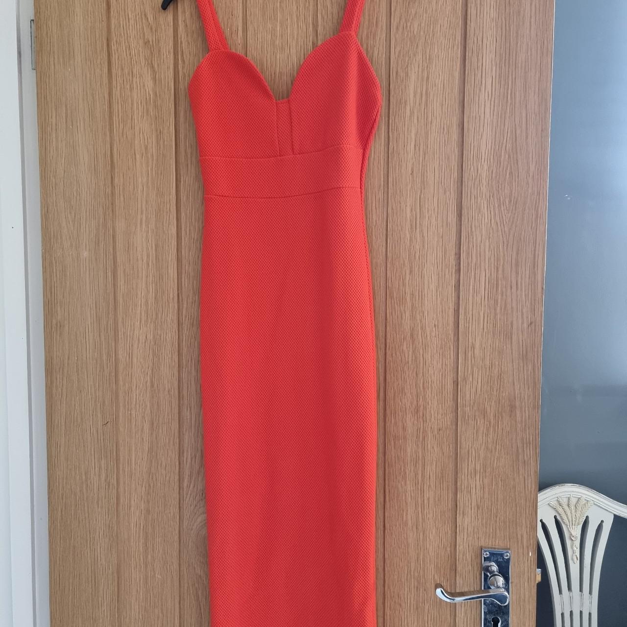 Size 4 Miss Selfridges dress, looks gorgeous on!... - Depop