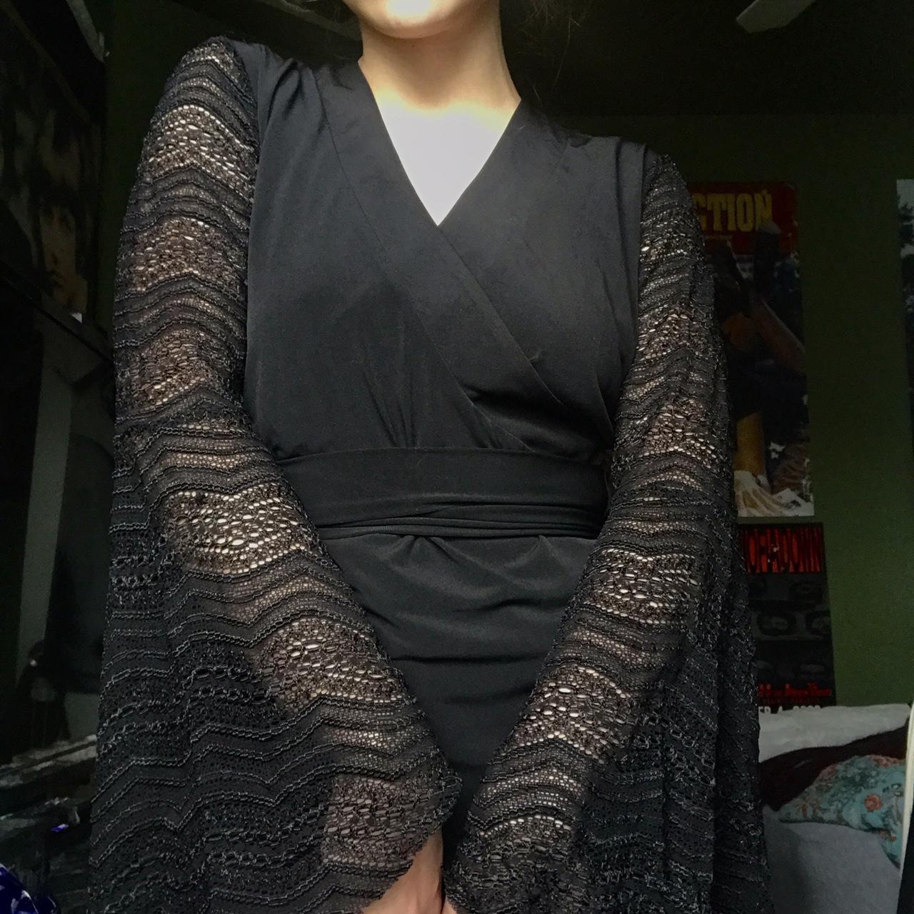 🕷 Black blouse with a tie and flowy arm sleeves. Was... - Depop