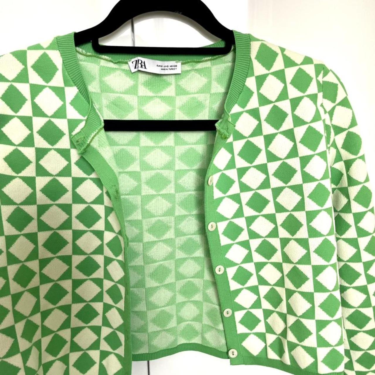 Crop top and cardigan setworn once, like new Depop