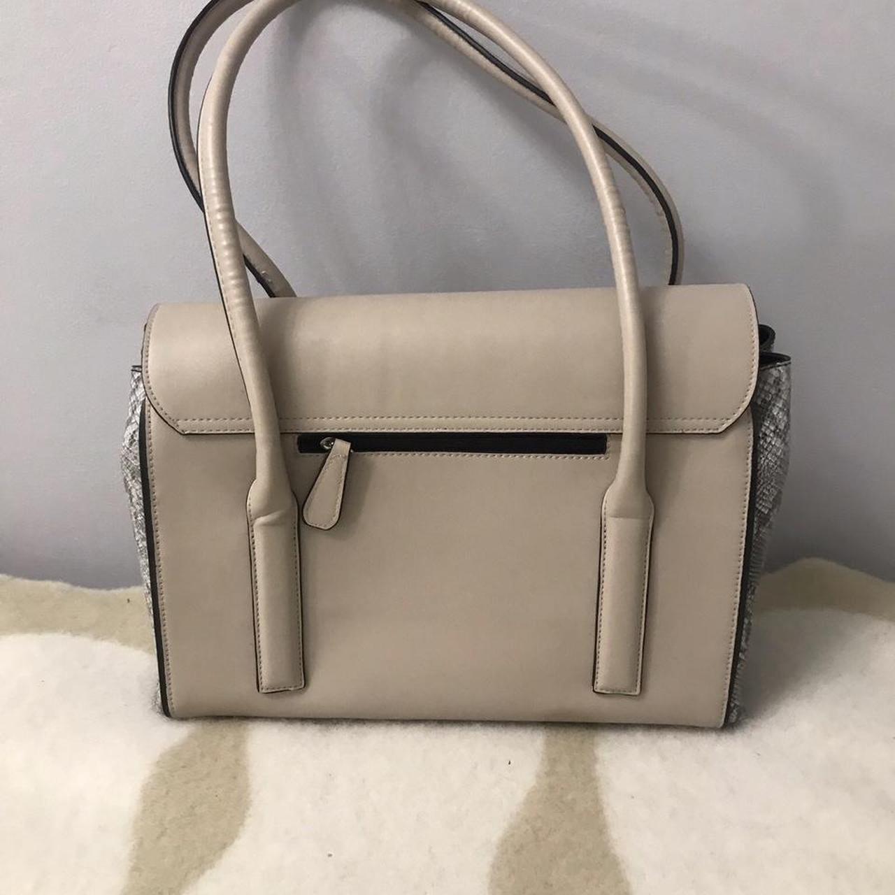 Fiorelli Womens Deacon Shoulder/Tote Bag Beige and... - Depop