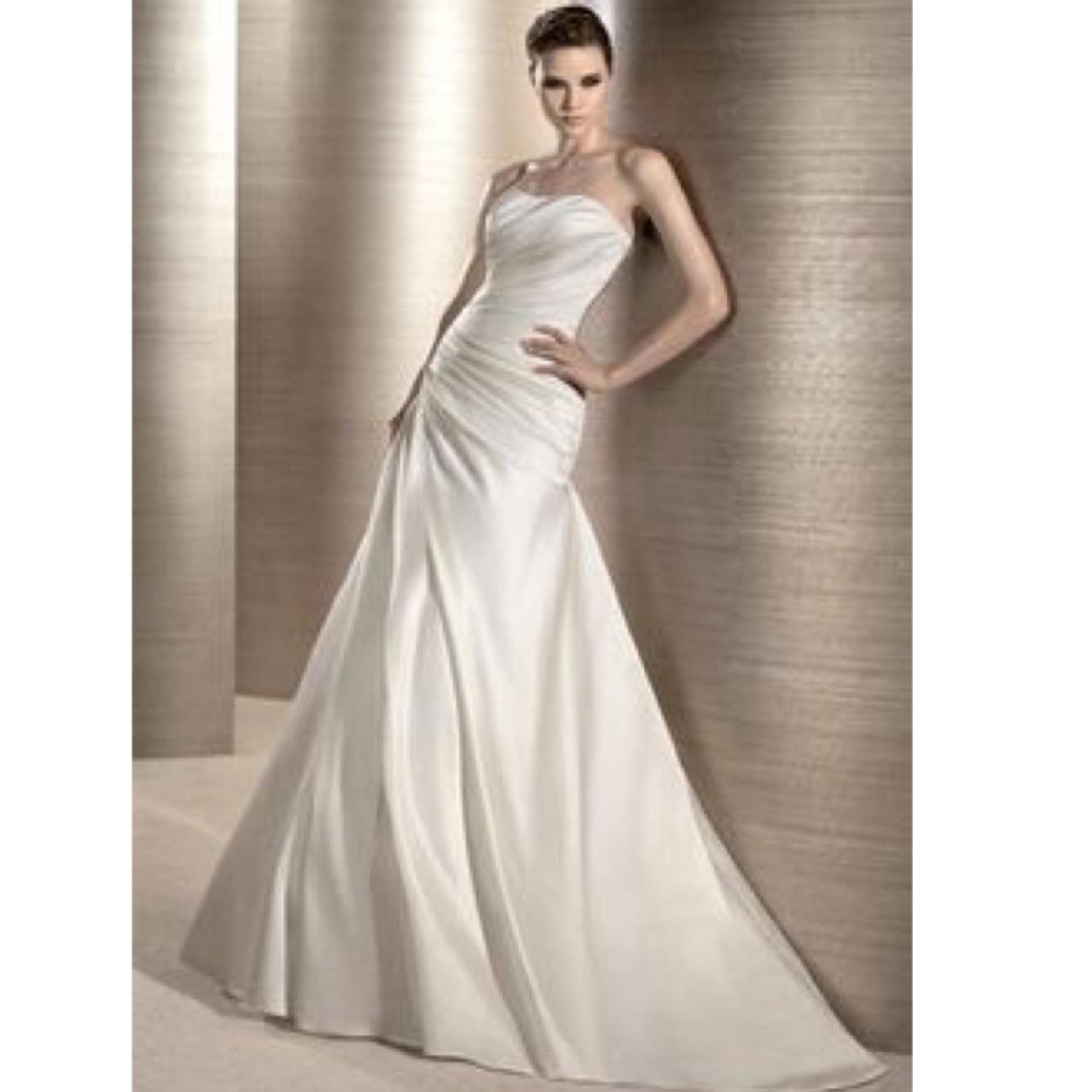 NWT Atelier Diagonal by Pronovias Wedding