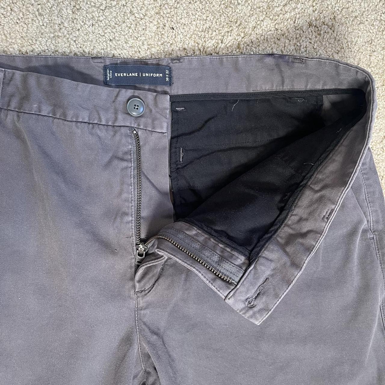 Everlane Men's Grey Shorts Depop