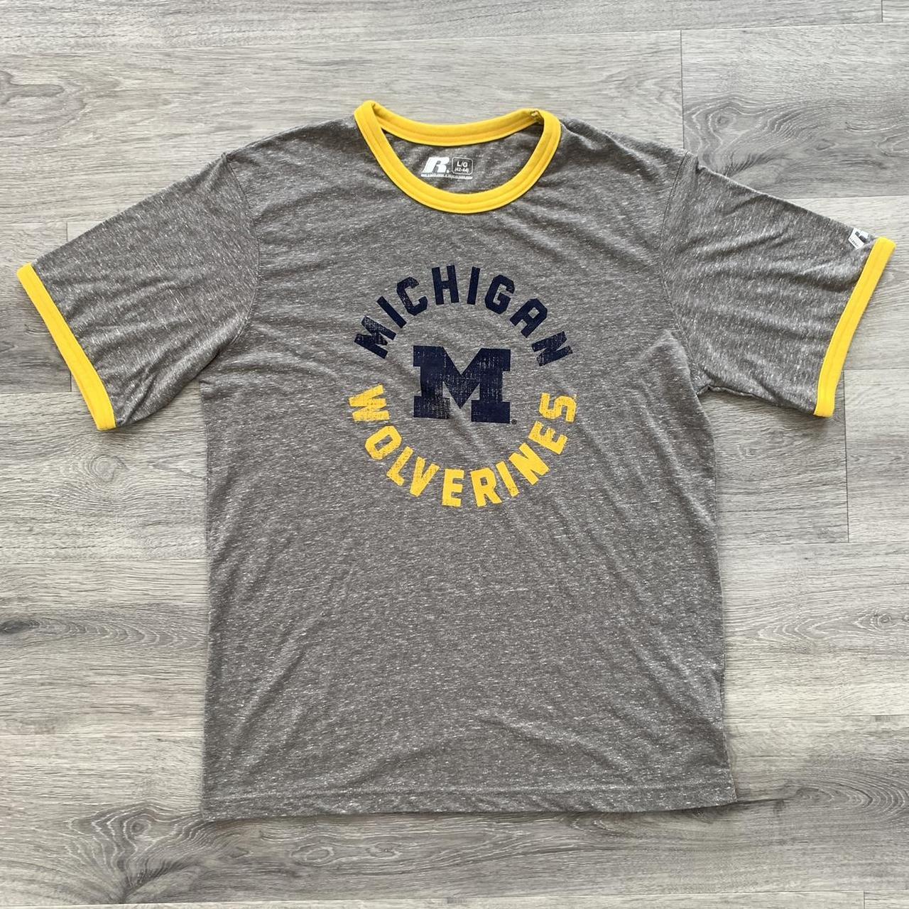 Russell Athletic Men's Grey and Yellow T-shirt