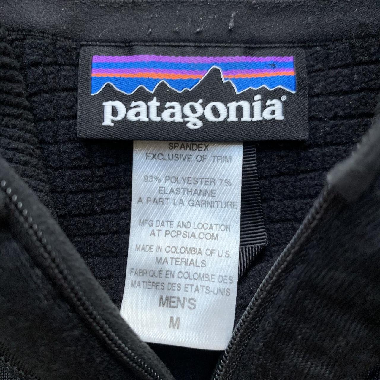 Patagonia Half Zip Grid Pattern Lightweight Pullover... - Depop