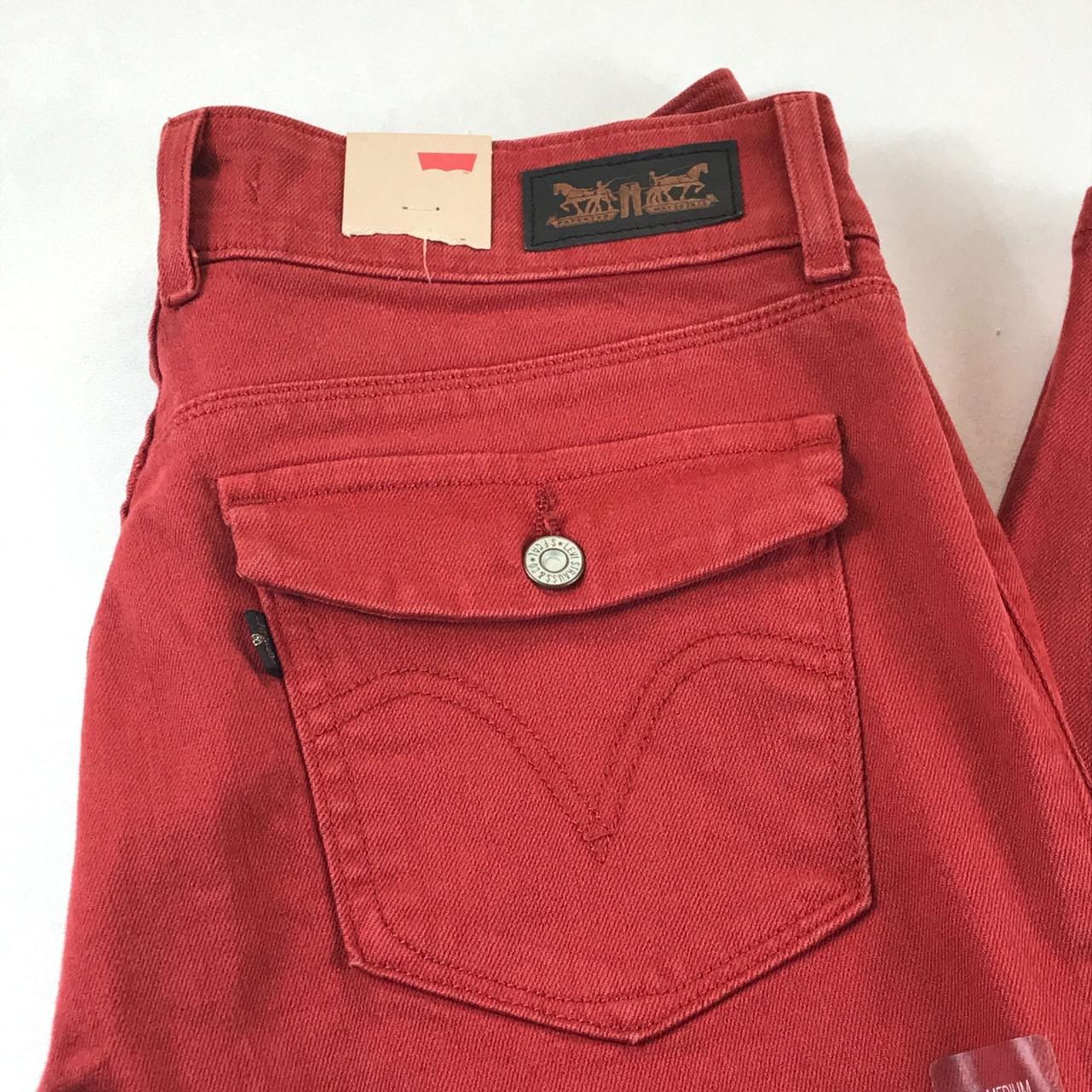 levi-s-mid-rise-skinny-jeans-size-10-depop