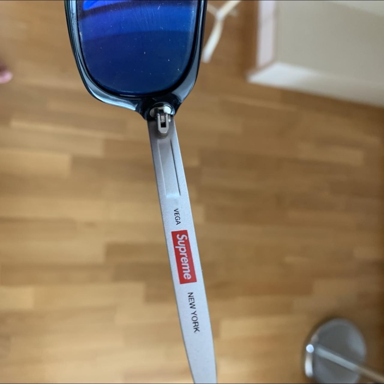 Selling these supreme vega sunglasses from summer 16...