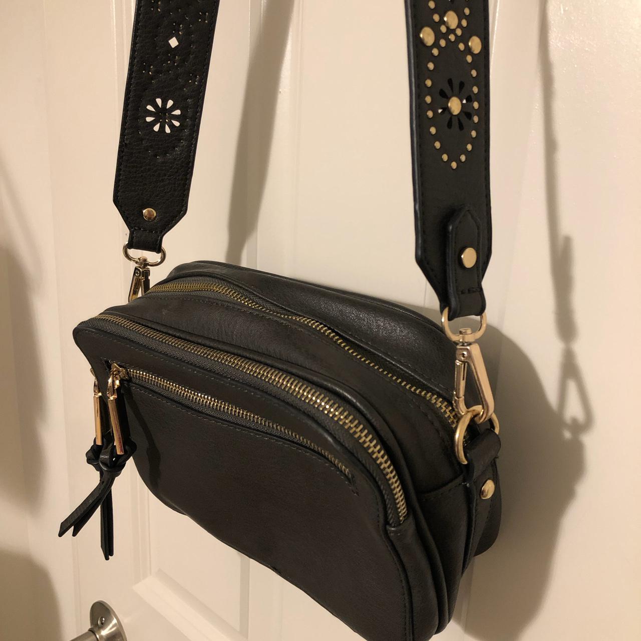 Crossover purse from Free People with two main ... - Depop