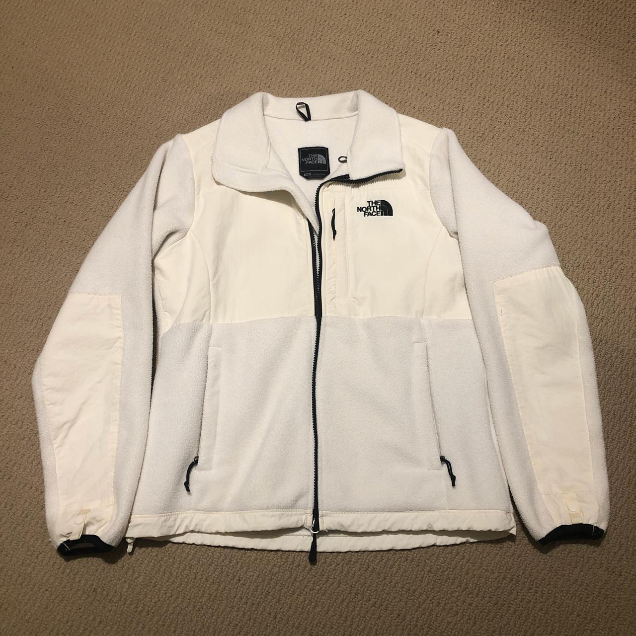 Vintage white North Face jacket. In excellent... - Depop