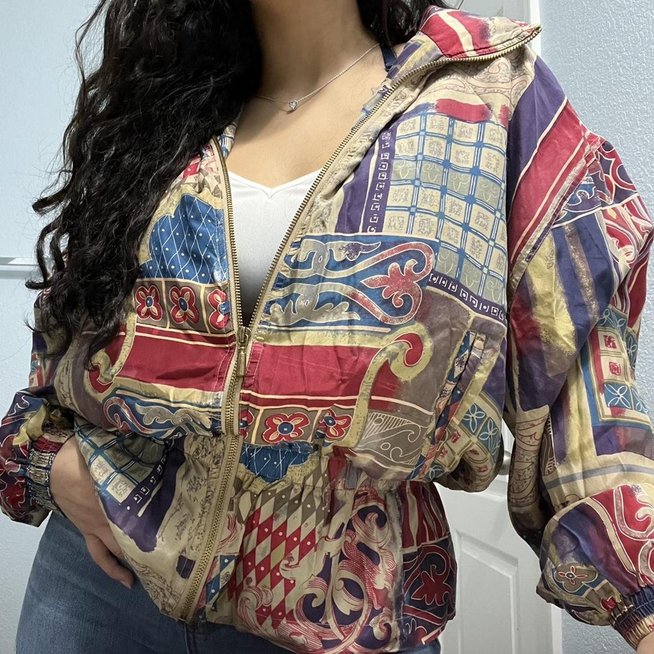 📀 Vintage East West silk puffer style zip up jacket... Depop